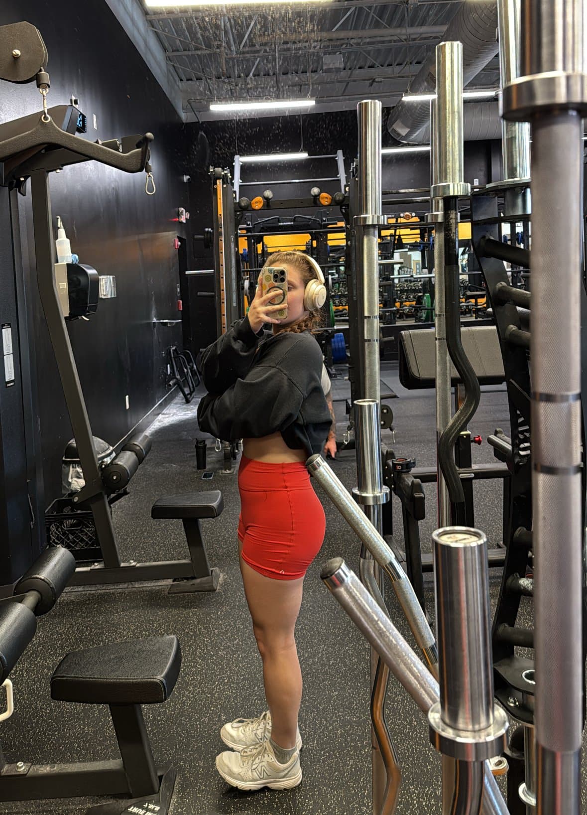 Jea training in the gym